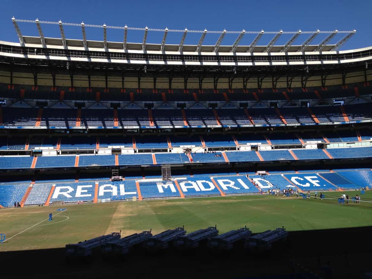 Madrid Eine Tour Durch Das Santiago Bernabeu Stadion Misses Backpack