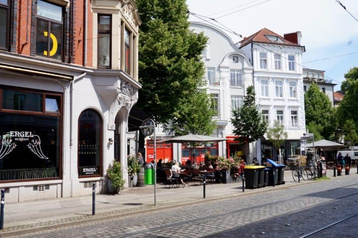 Das Viertel, typisches Straßenbild, Cafes