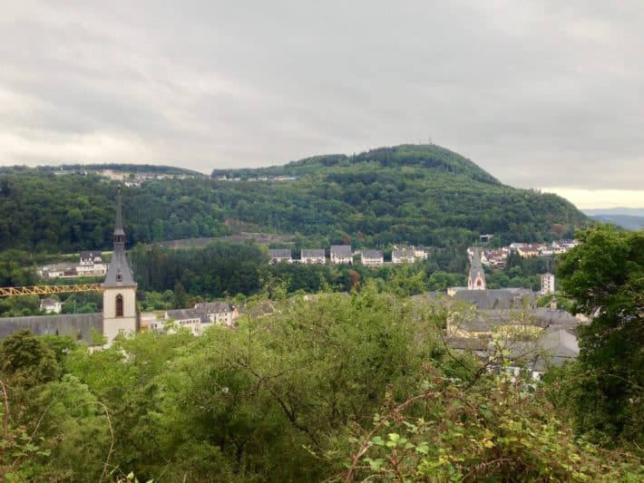 3. Etappe Hildegard von Bingen Pilgerwanderweg, Blick auf Kirn von oben 